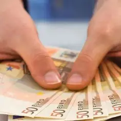 Jaka waluta obowiązuje w Czarnogórze i co warto wiedzieć?